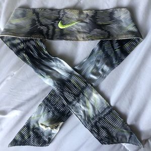 Nike Tie Headband